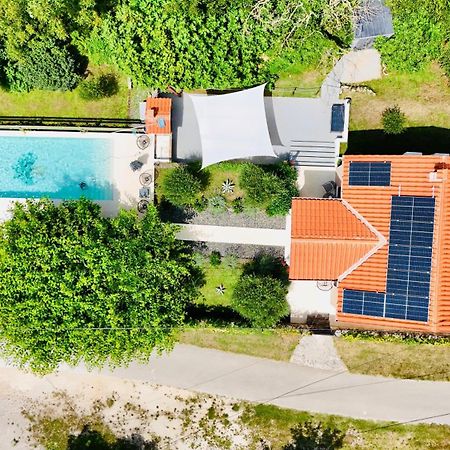 Wellness House Oliva With Heated Salt Water Pool, Sauna & Jakuzzi لابين المظهر الخارجي الصورة